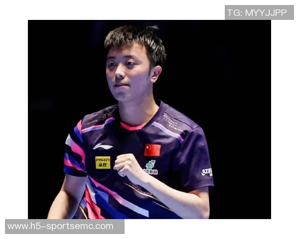 上海海港在中超联赛第29轮中以三球优势战胜浙江俱乐部绿城展现强劲实力 上海海港在中超联赛第29轮中以三球优势战胜浙江俱乐部绿城展现强劲实力